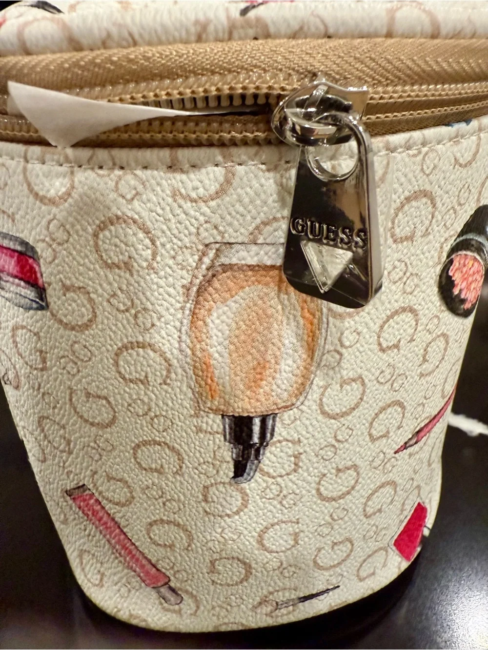 NWT Guess Makeup Train Case Cosmetic Bag | White Beauty Print|Travel Vanity Case